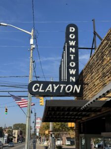 Clayton sign